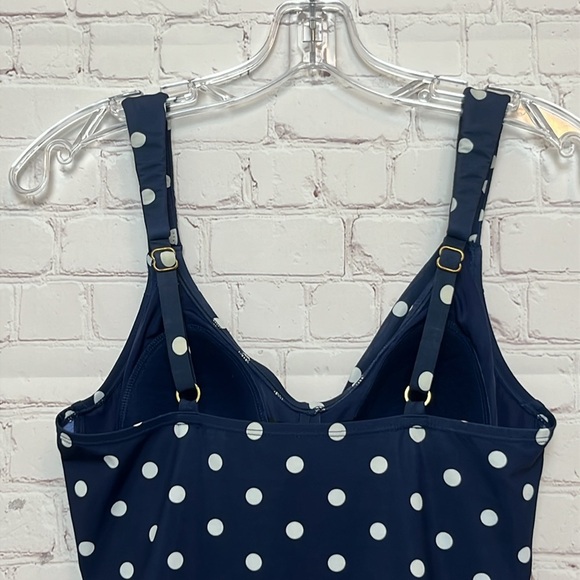 Lands' End SlenderSuit Skirted One Piece Swimsuit - Picture 9 of 16